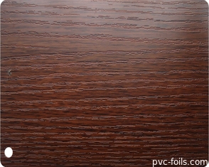 Film de stratification en PVC semi-rigide pour la décoration de la surface des panneaux de fenêtres en plastique