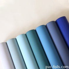 Ruloir de feuille de PVC décoratif mono couleur pour le pressage de la membrane des portes des armoires