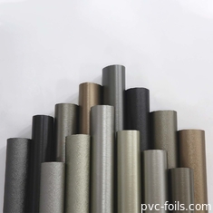 Film autoadhésif en PVC en rouleau métallique argenté pour la décoration de surface
