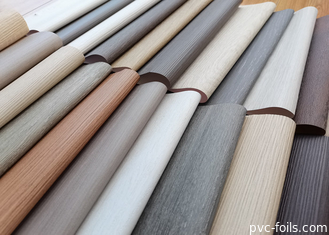 Foshan Grain de bois auto-adhésif PVC autocollants de meubles pour la décoration de surface