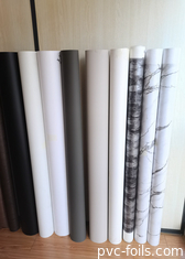 Film décoratif en PVC à effet marbre pour pressage sous vide largeur d'impression complète 1400 mm