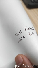 Film décoratif en PVC finition mate pour feuilles acryliques de 1,2 mm, épaisseur de 0,15 mm