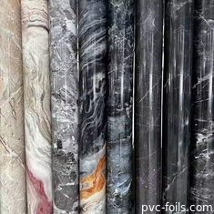 Film décoratif en PVC de marbre imprimé numériquement pour panneaux de meubles et projets de stratification
