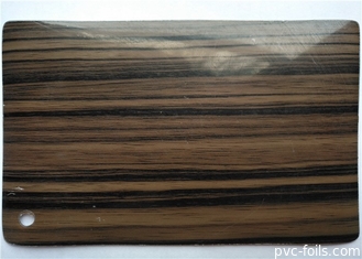 Portes en bois à haute brillance de Cabinet de vinyle de PVC de grain 0.30mm 0.50mm profondément