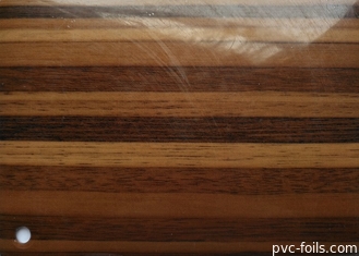Film décoratif imperméable de PVC de grain en bois pour la stratification de panneau de forces de défense principale