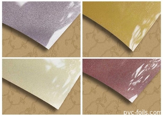 film de PVC métallisé par 0.6mm pour le solide à haute brillance de couverture de Cabinet