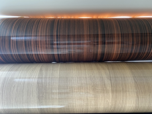 Film à haute brillance de PVC de grain en bois pour des meubles décoratifs