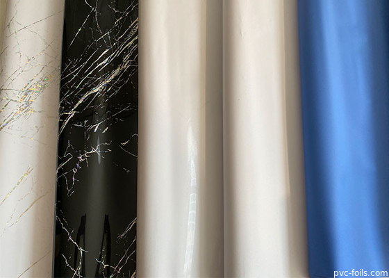Hauts rouleaux brillants d'aluminium de meubles de PVC de 0.18mm pour la décoration extérieure intérieure