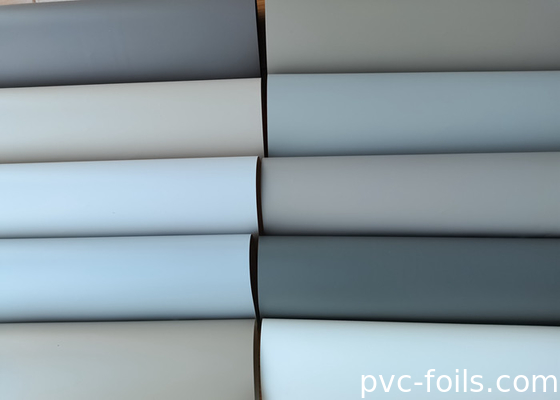 Film de revêtement décoratif pour meubles en PVC pour presse à membrane