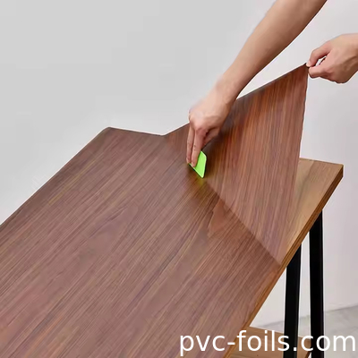 Film décoratif en PVC autoadhésif d'impression numérique pour la décoration de table et de comptoir