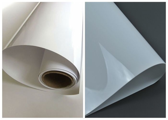 Film laminé en PVC blanc de couleur solide et très brillant pour armoires d'intérieur