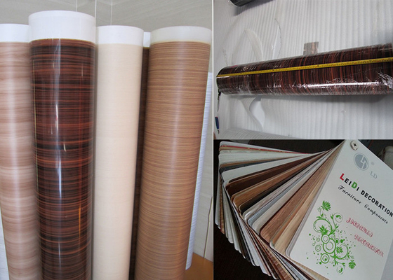 Folie de meubles en PVC en bois gravé pour la décoration de plaques de particules 0,15-0,30 mm